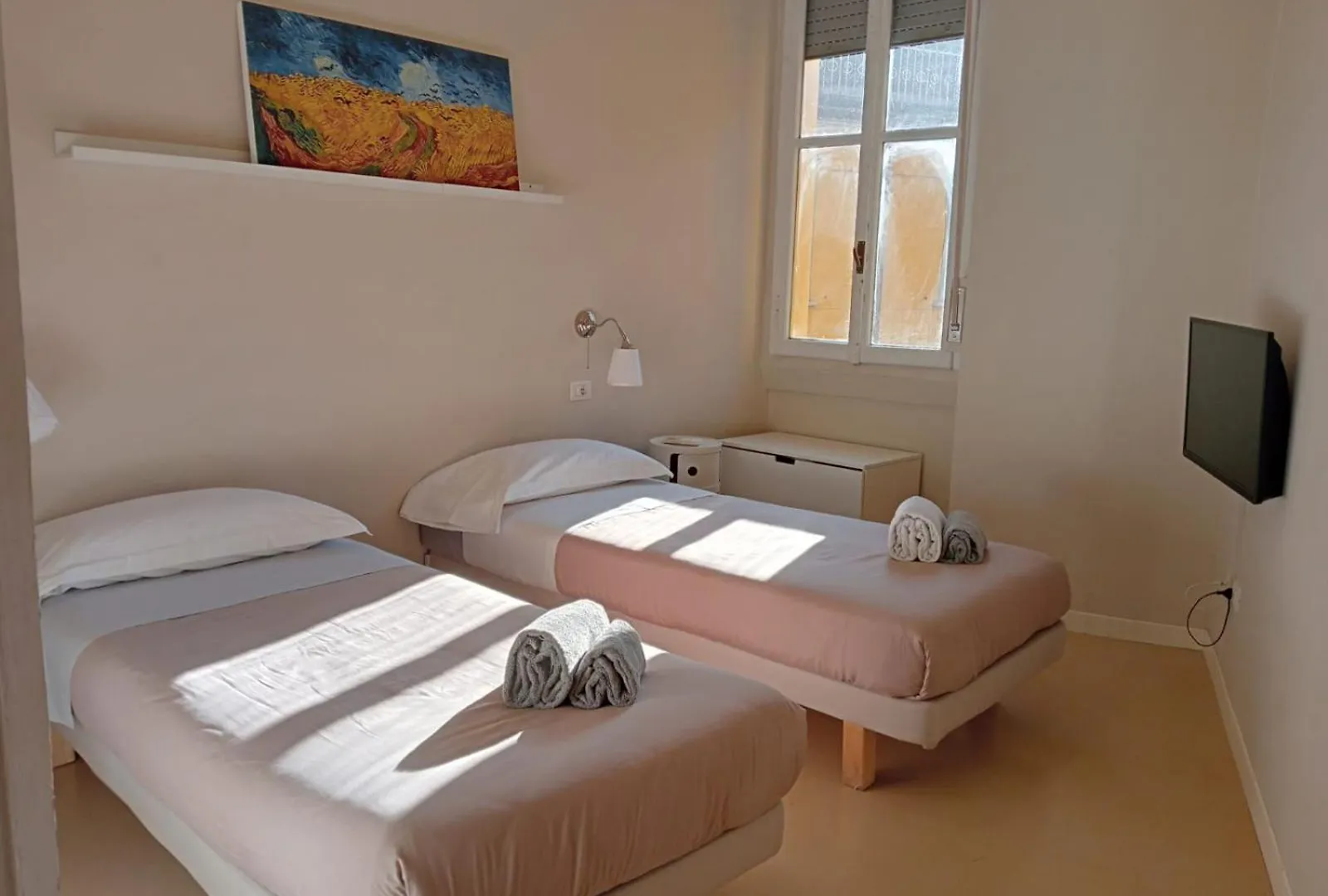 Apartment Ferienwohnung Trilocale 4/5 Ospiti In Stazione Mailand Italien