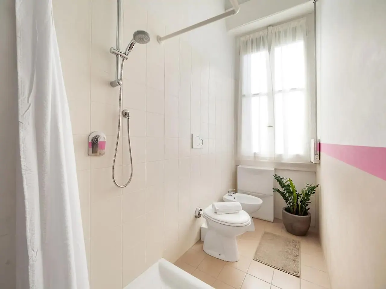 Ferienwohnung Trilocale 4/5 Ospiti In Stazione Mailand 0*,
